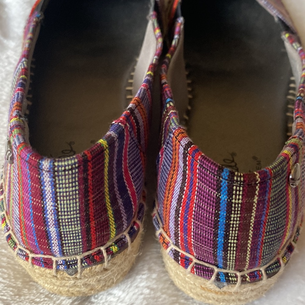LifeStride espadrilles with 1” wedge / multi-colored - Size 8.5 - Picture 8 of 16